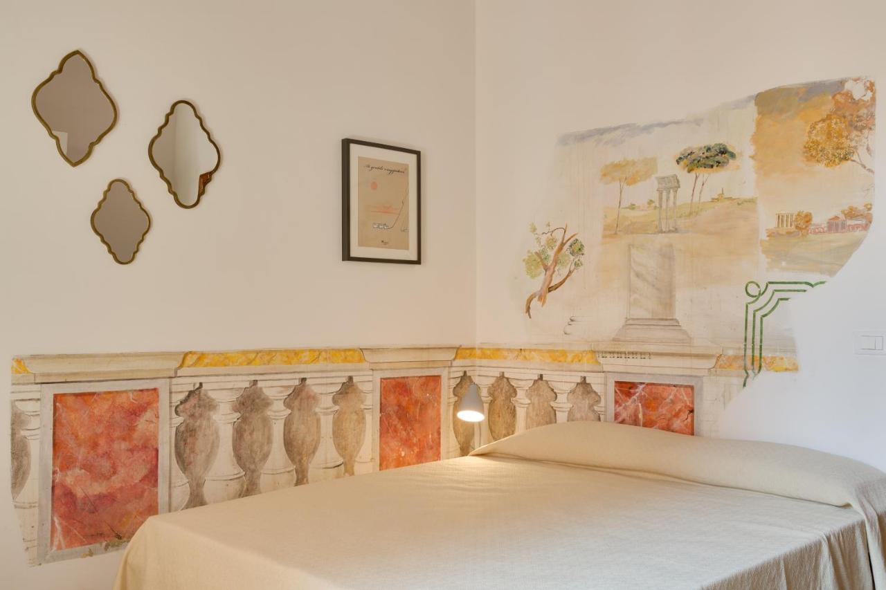 Romac Baullari Holiday Apartment In Campo De Fiori Exteriör bild