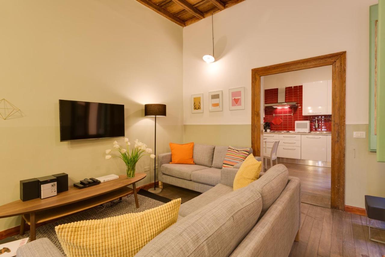 Romac Baullari Holiday Apartment In Campo De Fiori Exteriör bild