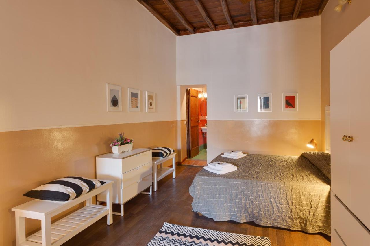 Romac Baullari Holiday Apartment In Campo De Fiori Exteriör bild