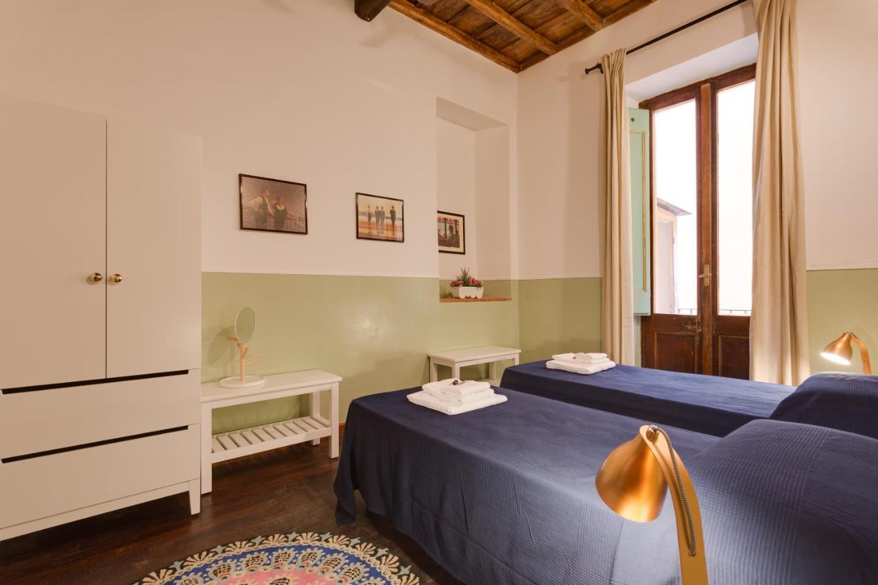 Romac Baullari Holiday Apartment In Campo De Fiori Exteriör bild
